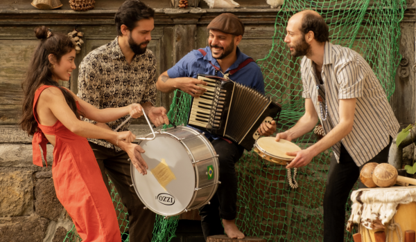 Cuatro Piraguas - Joaquín Salvatierra